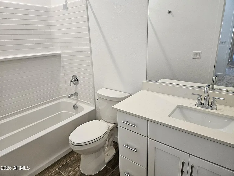 3357 S Primrose Ave — Photo 33