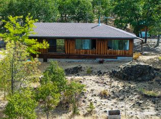 1649 Netherlands Rd, Prospect, OR 97536