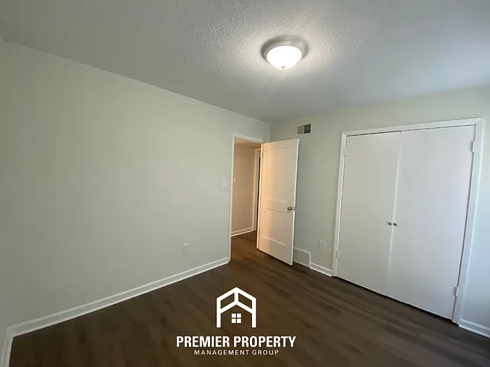 3833 Kerston Dr — Photo 14