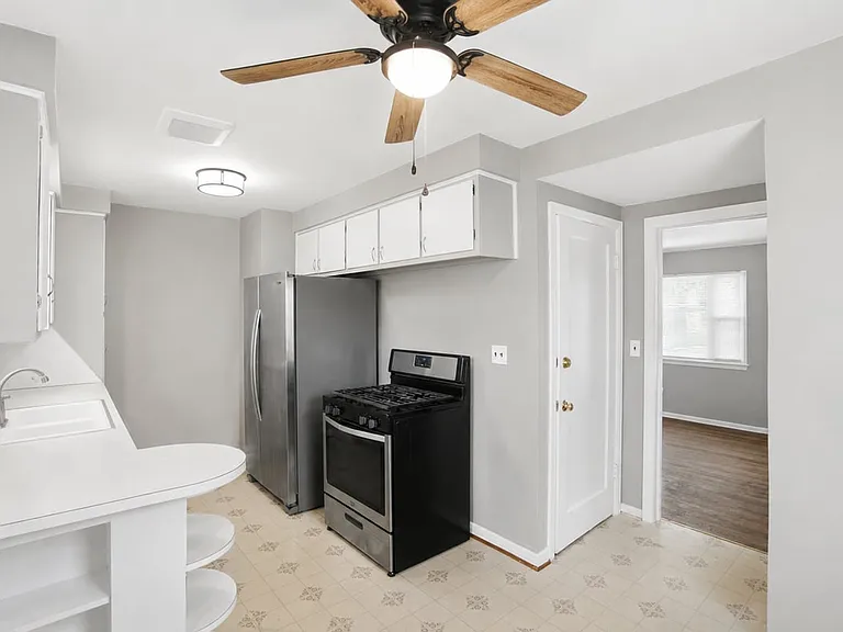 3267 Walmar Dr — Photo 38
