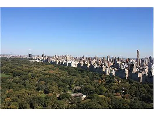 Rented by Douglas Elliman | media 15