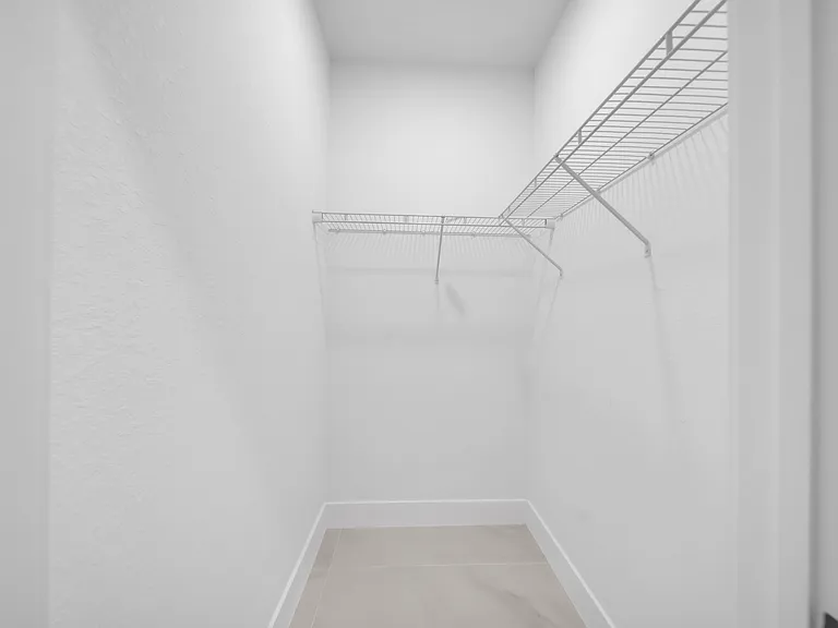 2509 50th St W — Photo 11