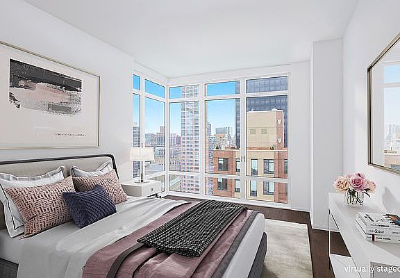 4th image of 207 E 57th St APT 29B
