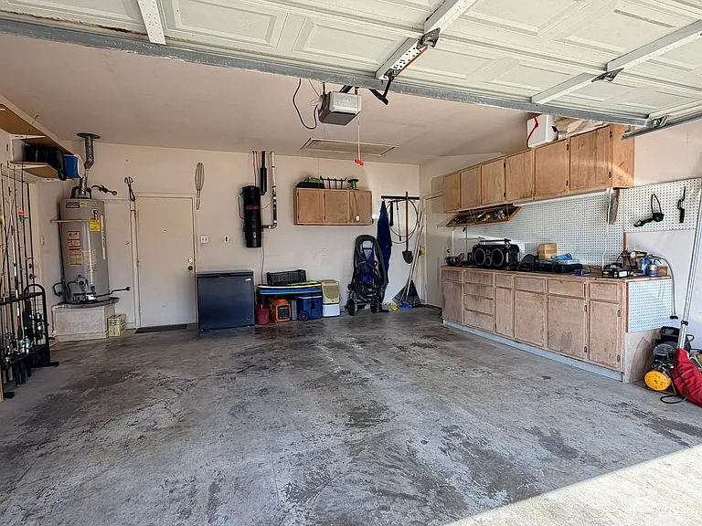 13806 Primavera Dr — Photo 31