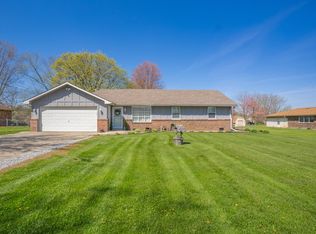 5567 S Cladwell Dr, Pendleton, IN 46064
