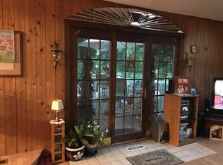 43 Creamer Dr, Sayreville, NJ 08872