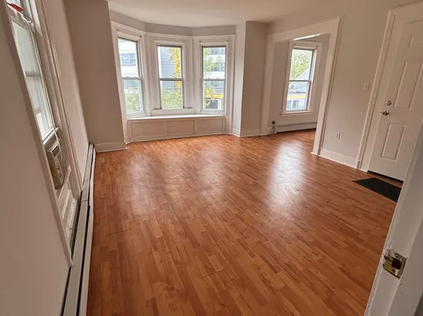 101 Bristol St #2, New Haven, CT 06511
