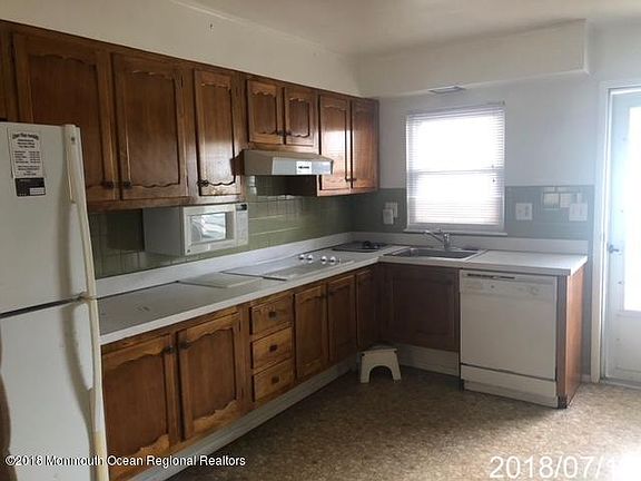 2nd image of 313 Dorchester Drive #C