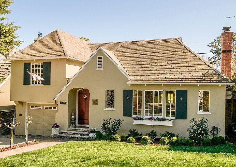 1st image of 315 Castilian Way