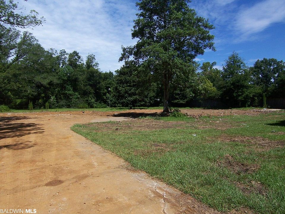 2nd image of 20081 County Road 13 #5