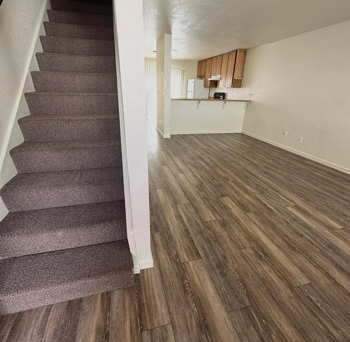 2 bed, 1.5 bath, 850 sqft, $2,200 — Photo 4