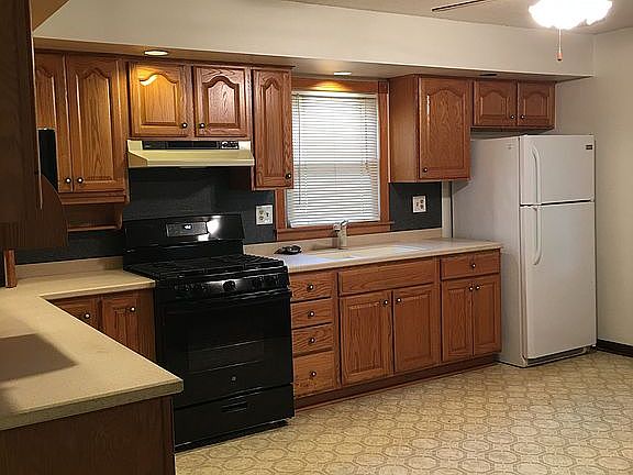 Kitchen new gas stove