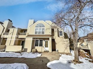 979 S Miller St APT 303, Lakewood, CO 80226