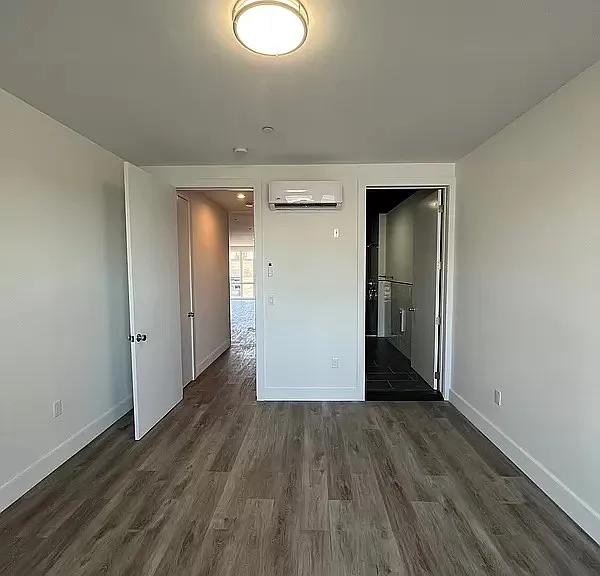 440 E 115th St #6A — Photo 14