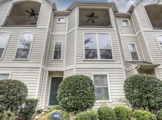 807 E Heights Hollow Ln, Houston, TX 77007