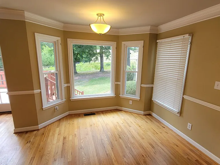 95 River Park Ln — Photo 5