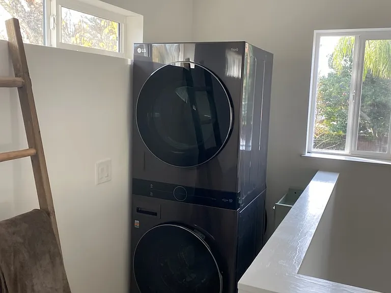 Private laundry