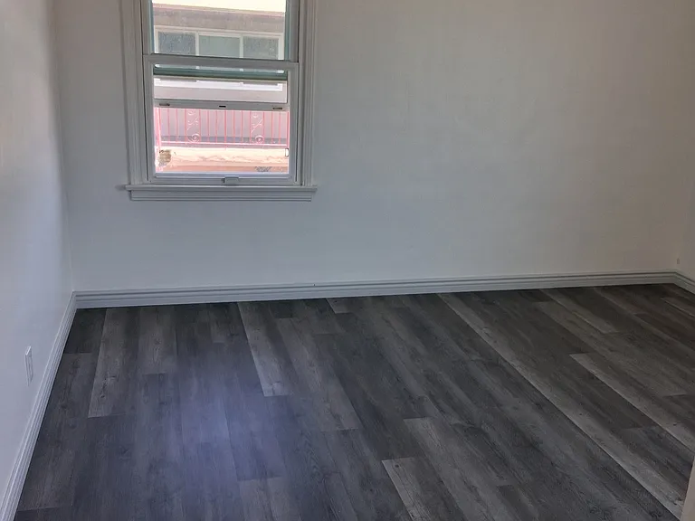 8616 S 5th Ave #8616 — Photo 7