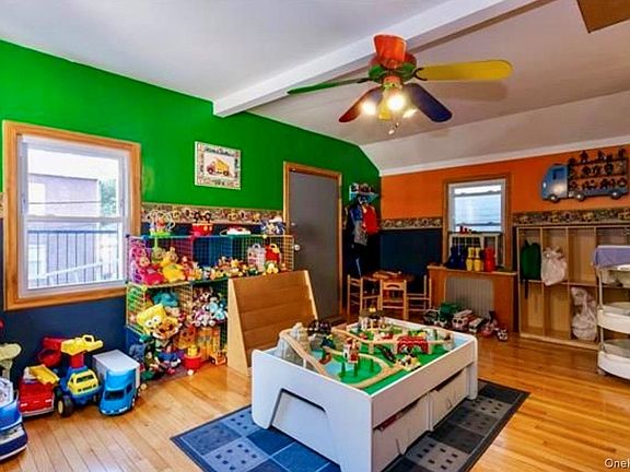 5th image of 133 W 195th Street