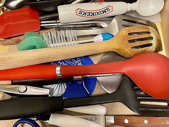 Kitchen tools staying