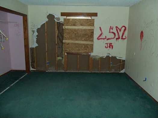 4th image of 3586 German St