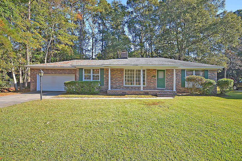 1st image of 107 Azalea Dr