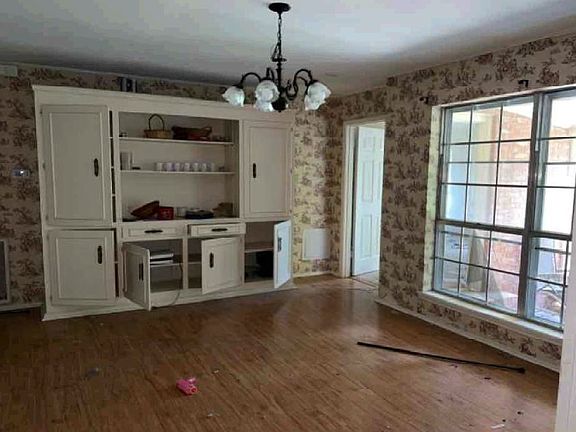 5th image of 103 Guadalupe Dr