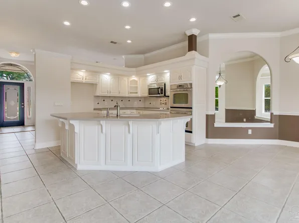 5965 Creek Side Cir, Pensacola, FL 32504