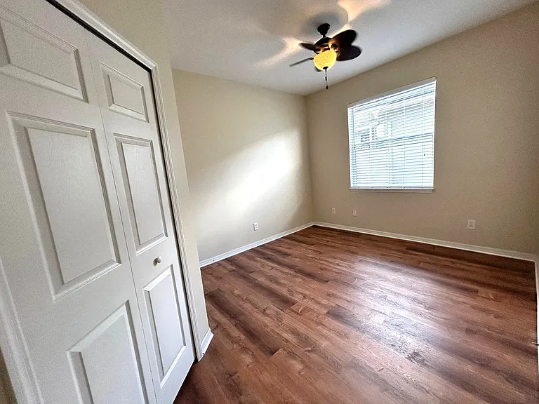 1357 Candy Apple Way — Photo 14