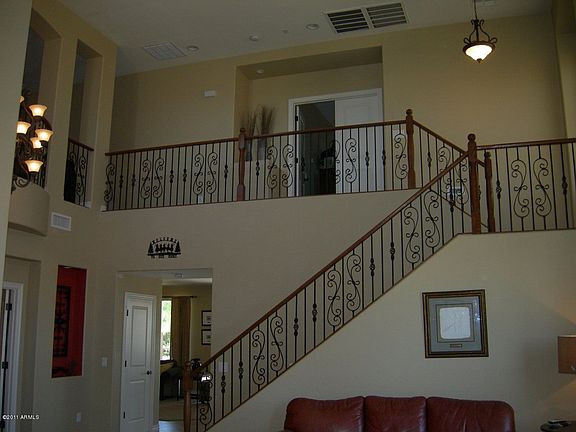 3rd image of 490 E Atlantic Dr