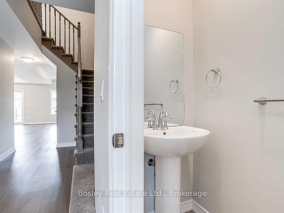 5th image of 19 Tolman St
