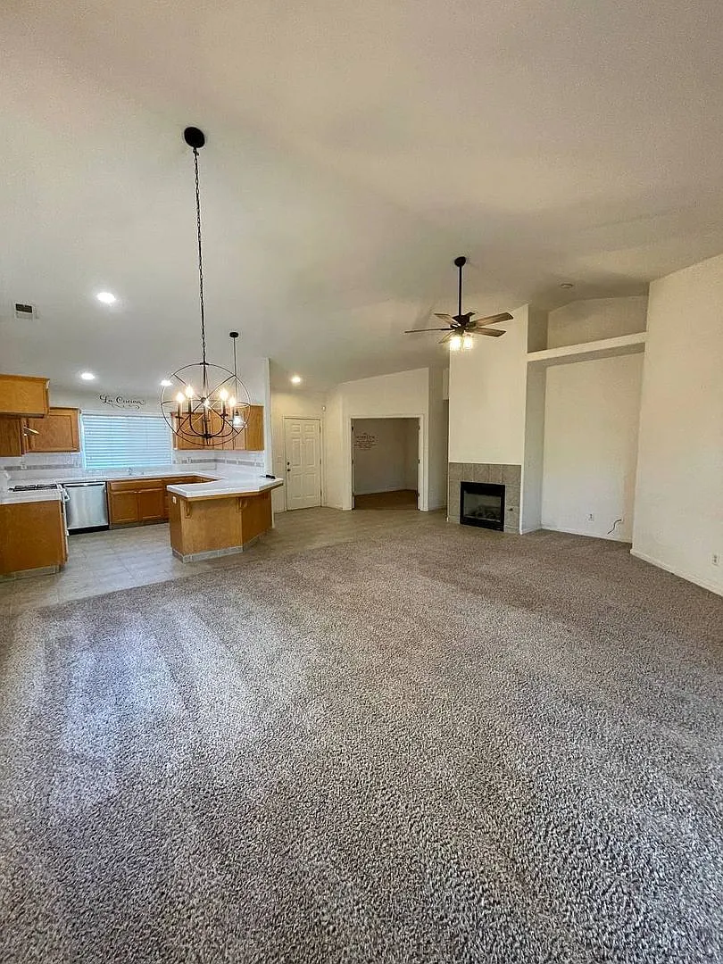 Wonderful 5 Bedroom Home Coming Soon! — Photo 4