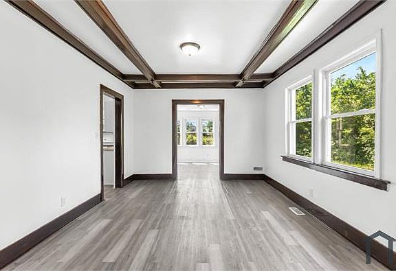 5th image of 330 Westminster St #330