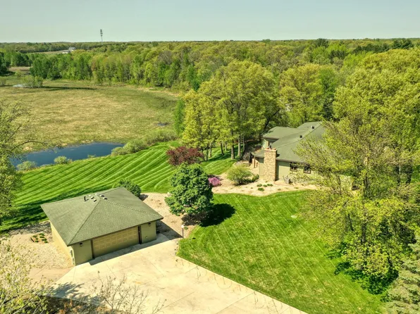 19290 Silverod St NW, Oak Grove, MN 55303