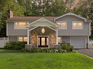 6 Gay Dr, Sharon, MA 02067