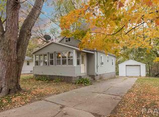 621 S Byron Ct, Peoria, IL 61604