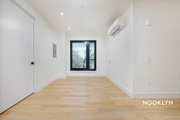 Rented by Nooklyn NYC LLC | media 51