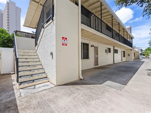 2730 Nakookoo St, Honolulu, HI 96826