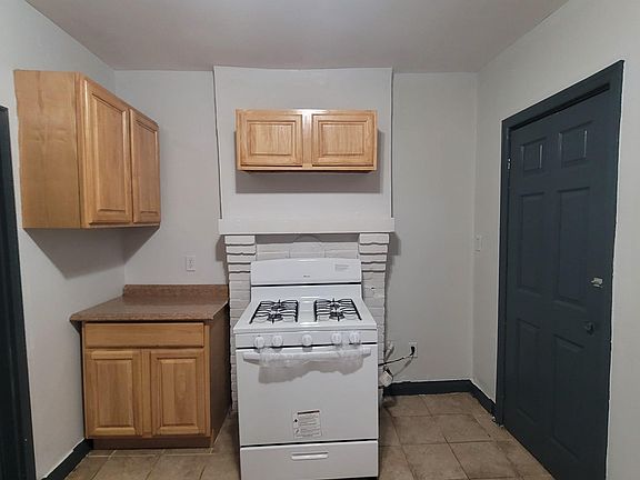 3rd image of 9 Ellington St #3A