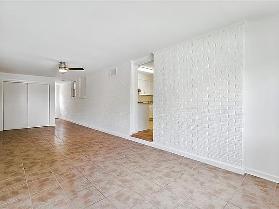 5th image of 339 Hector Ave