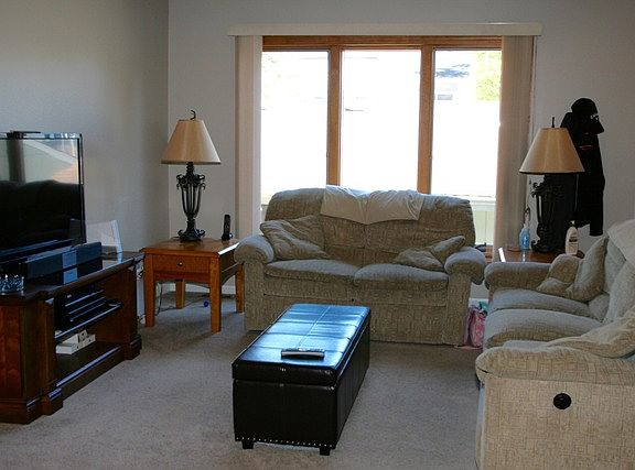 5th image of 236 Lakeshore Ln #236