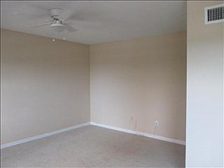 5th image of 515 Hayes Ave APT 18
