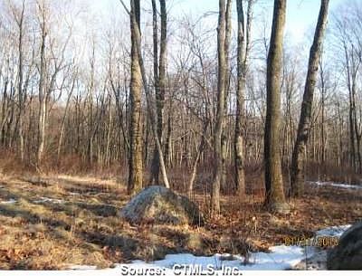 2nd image of 682 West Rd
