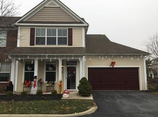 1729 Nature Dr, Grove City, OH