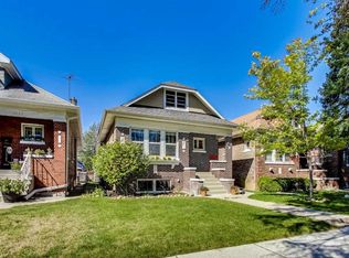 3220 Elm Ave, Brookfield, IL 60513