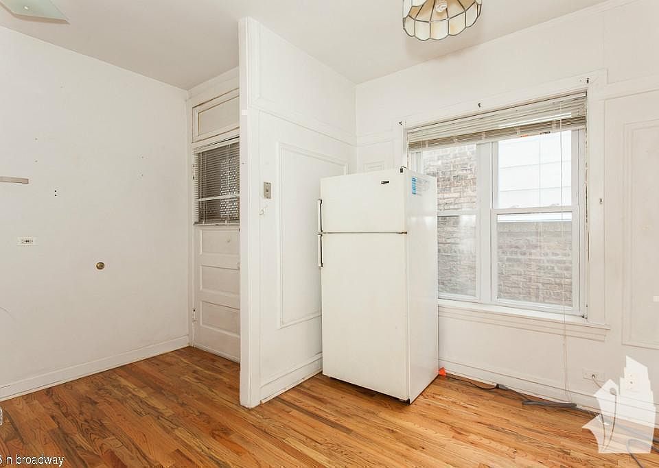 1st image of 3523 N Broadway St #1114