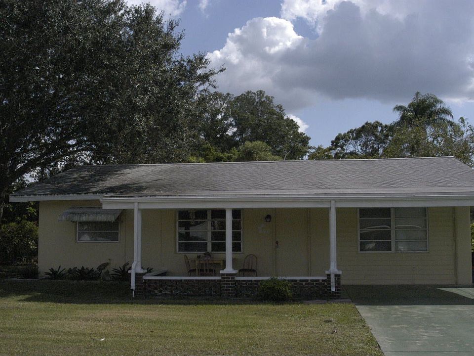 2130 Palm Terrace