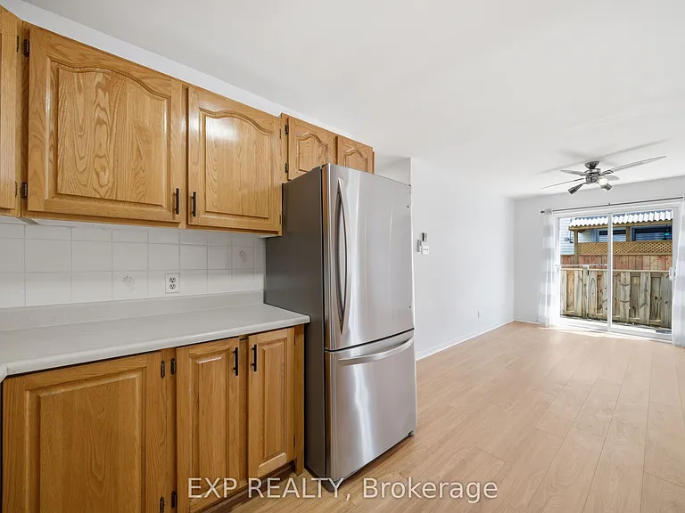901 Morris St — Photo 16