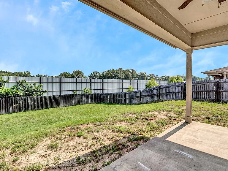 Kara Lynn Place Luxury Homes- ASK ABOUT OUR SPRING MOVE-IN SPECIAL TODAY! — Photo 43