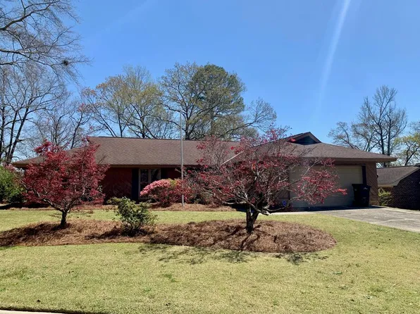 8 N Whisper Ct, Columbus, GA 31909